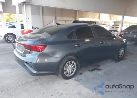 2021 Kia Forte Fe z USA, uszkodzony, nr VIN 3KPF24AD2ME314937